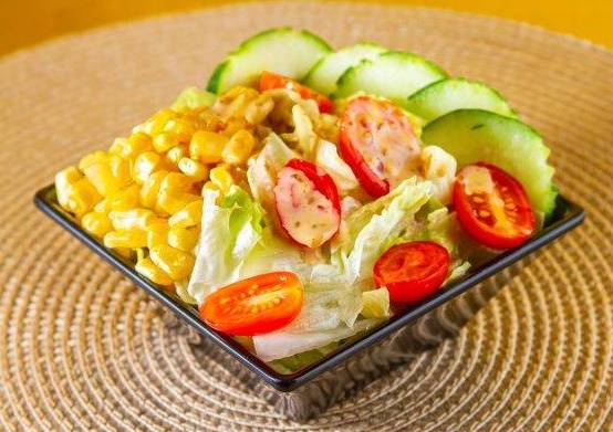 House Salad — serving example
